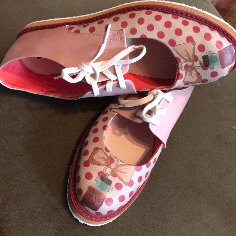 Funky Shoes - Picture 7 of 7